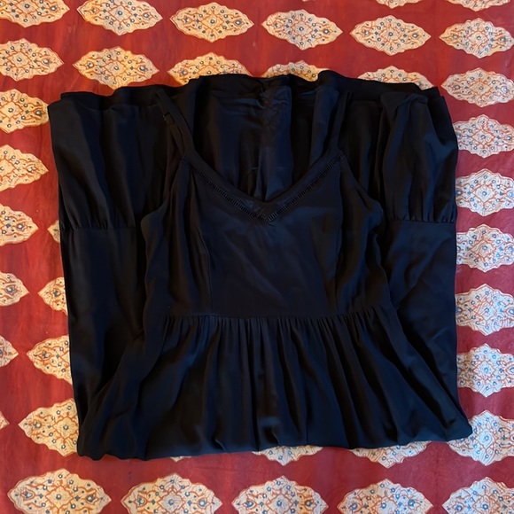 Old Navy Midi Sun Dress - Picture 2 of 3